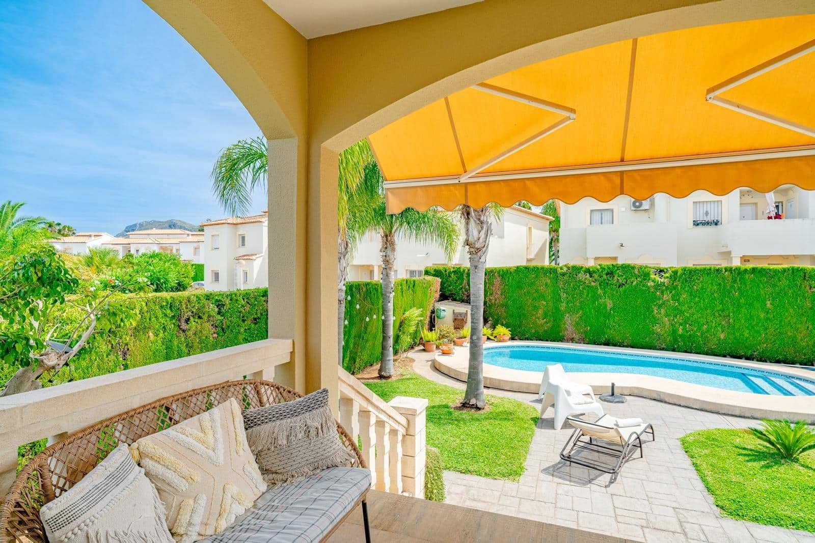 4 soverom Villa til leie i Denia med svømmebasseng garasje - € 2 300 (Ref: 9276484)