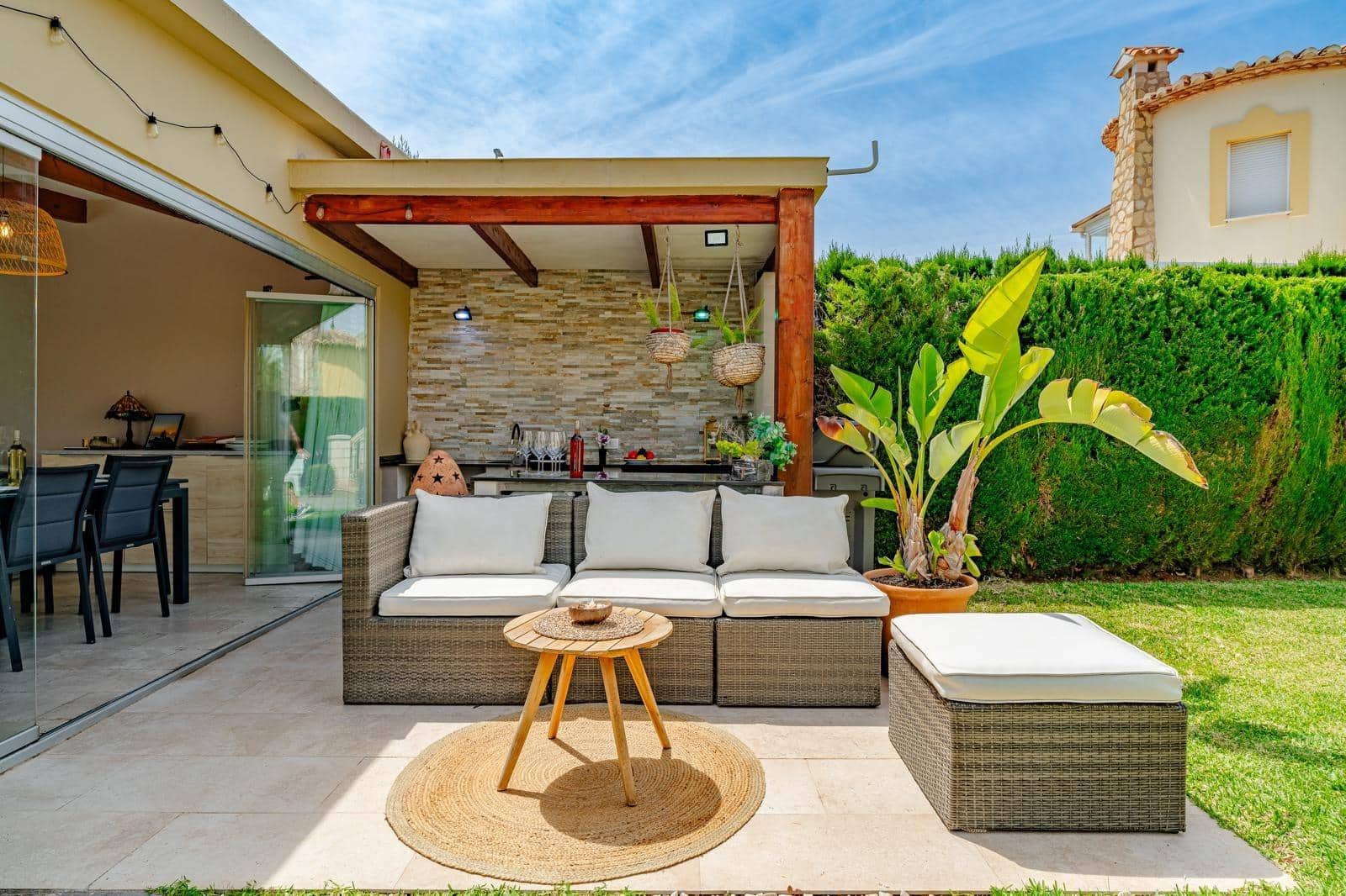 4 soverom Villa til leie i Denia med svømmebasseng garasje - € 2 300 (Ref: 9276484)