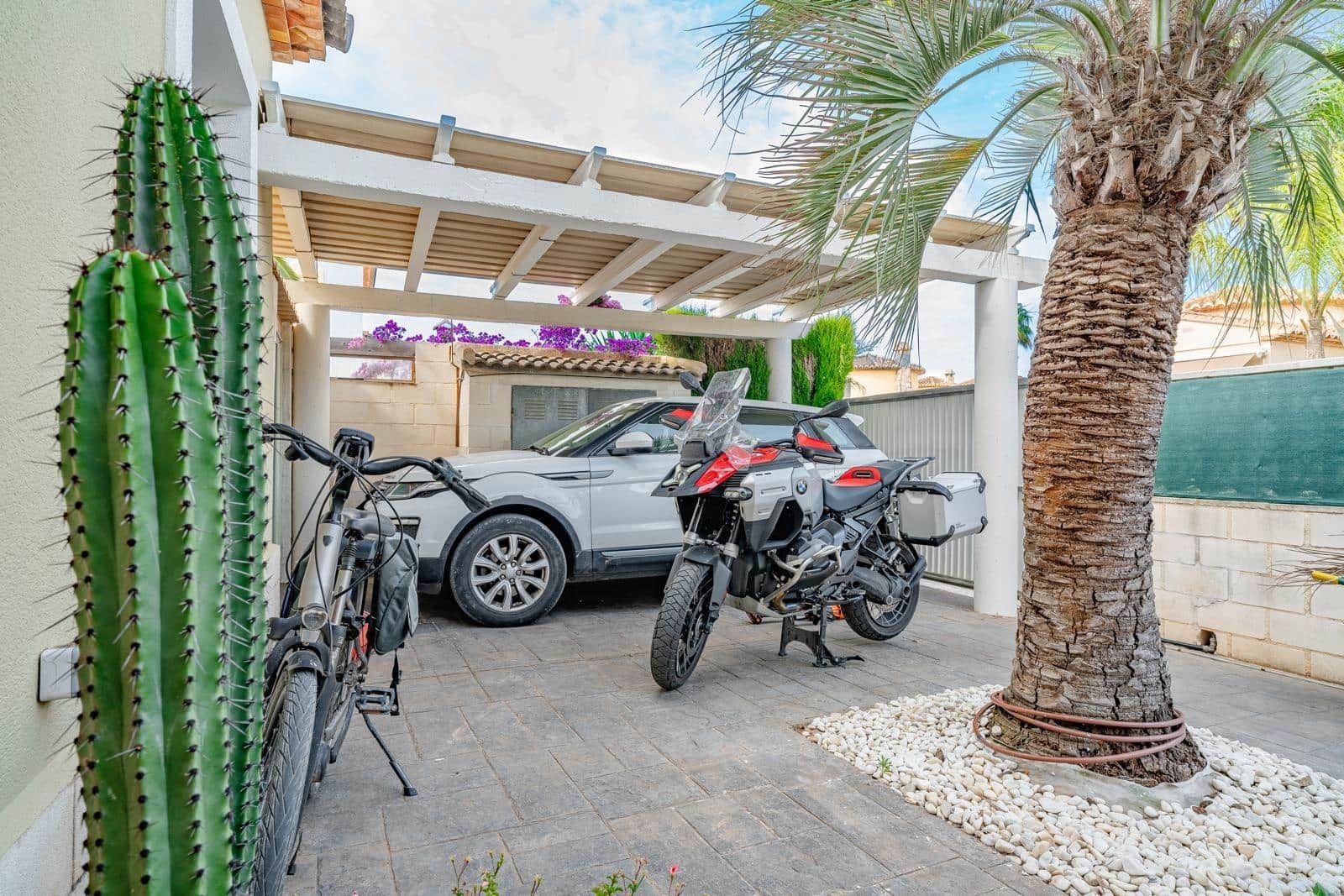 4 soverom Villa til leie i Denia med svømmebasseng garasje - € 2 300 (Ref: 9276484)