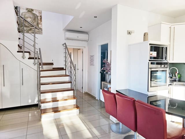 3 chambre Villa/Maison Mitoyenne à vendre à La Pedrera - Vessanes, Dénia avec piscine garage - 500 000 € (Ref: 9282355)