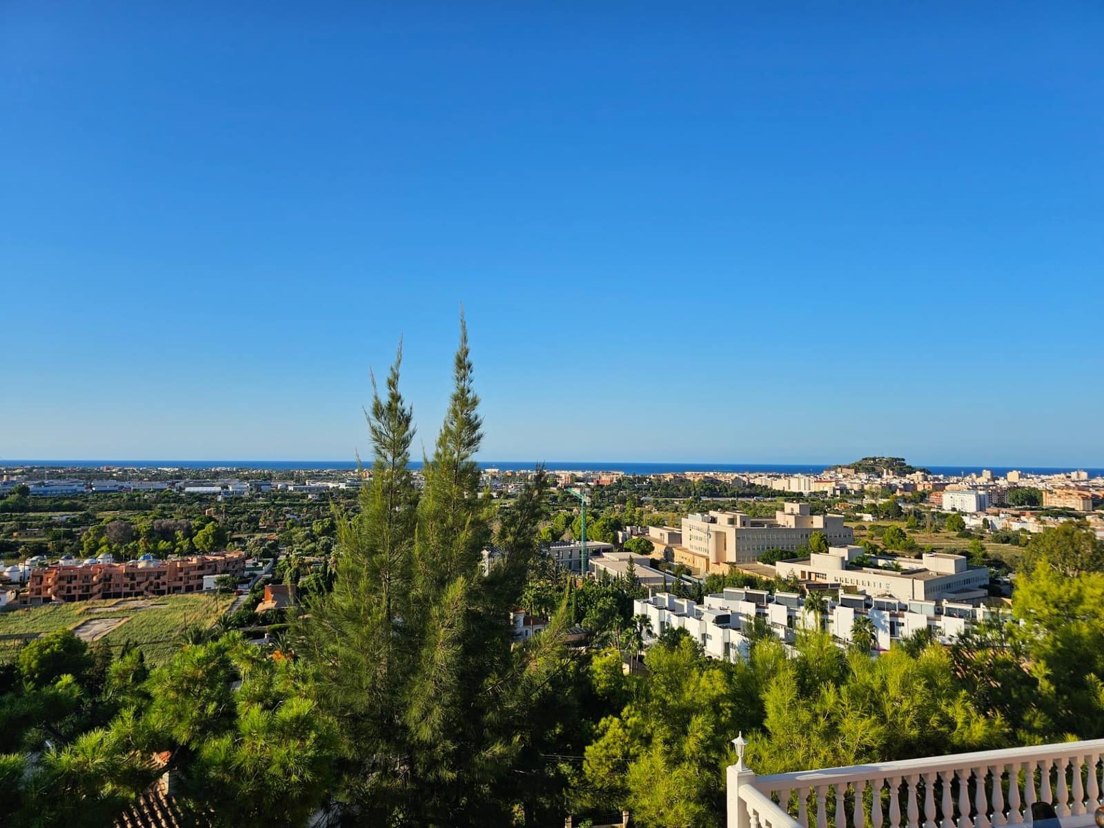 3 bedroom Terraced Villa for sale in Denia with pool garage - € 500,000 (Ref: 9282355)