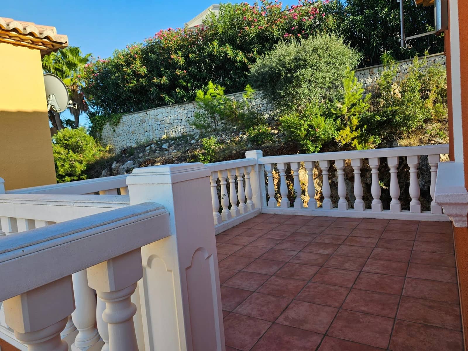 3 bedroom Terraced Villa for sale in Denia with pool garage - € 500,000 (Ref: 9282355)