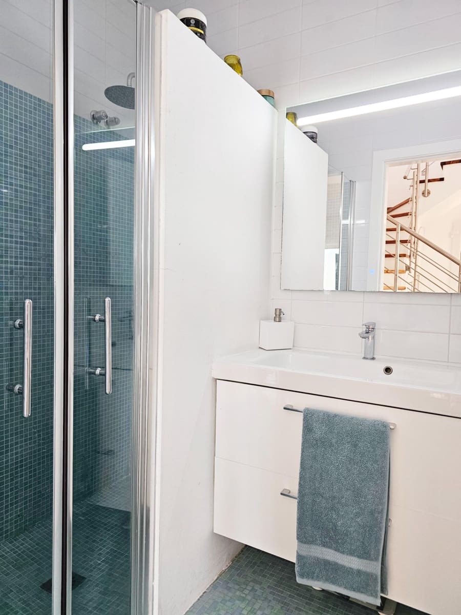 3 slaapkamer Rijtjeshuis te koop in Denia met zwembad garage - € 500.000 (Ref: 9282355)