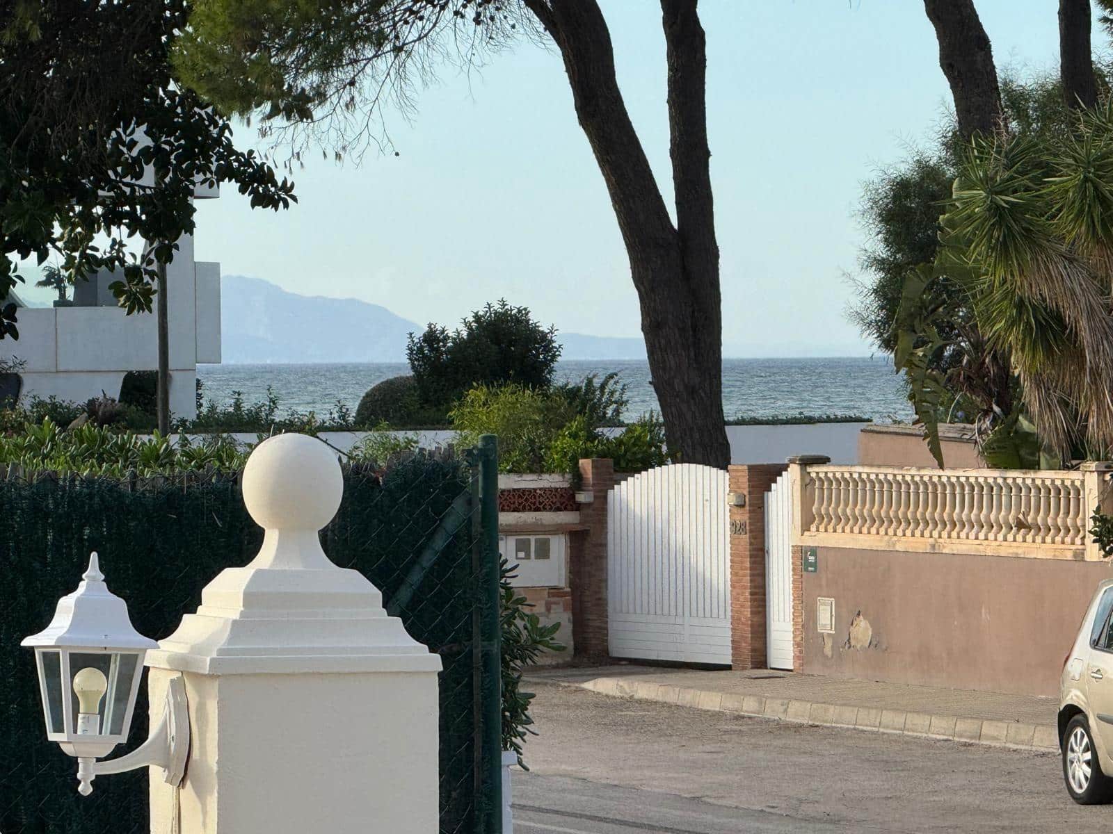 Adosado de 3 habitaciones en Dénia en venta con piscina - 420.000 € (Ref: 9341367)