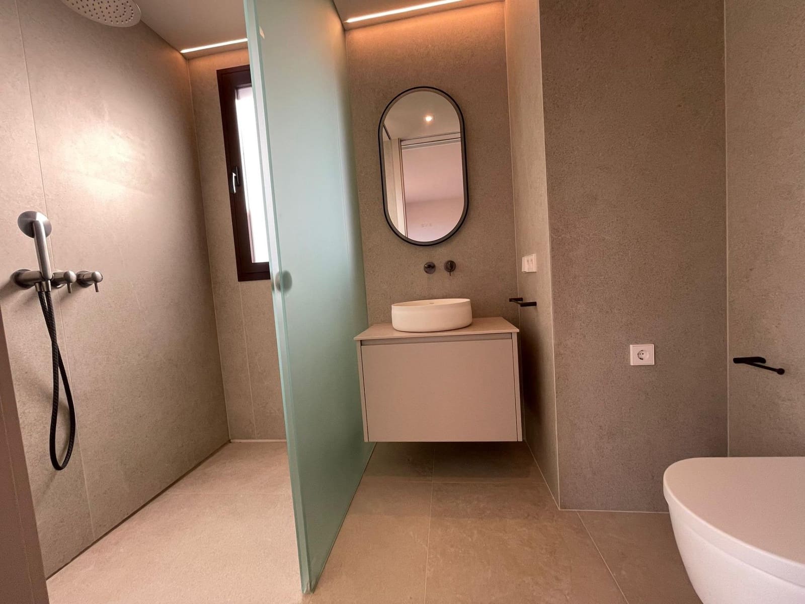 5 sypialnia Willa na sprzedaż w Calpe / Calp z basenem garażem - 1 550 000 € (Ref: 9349385)