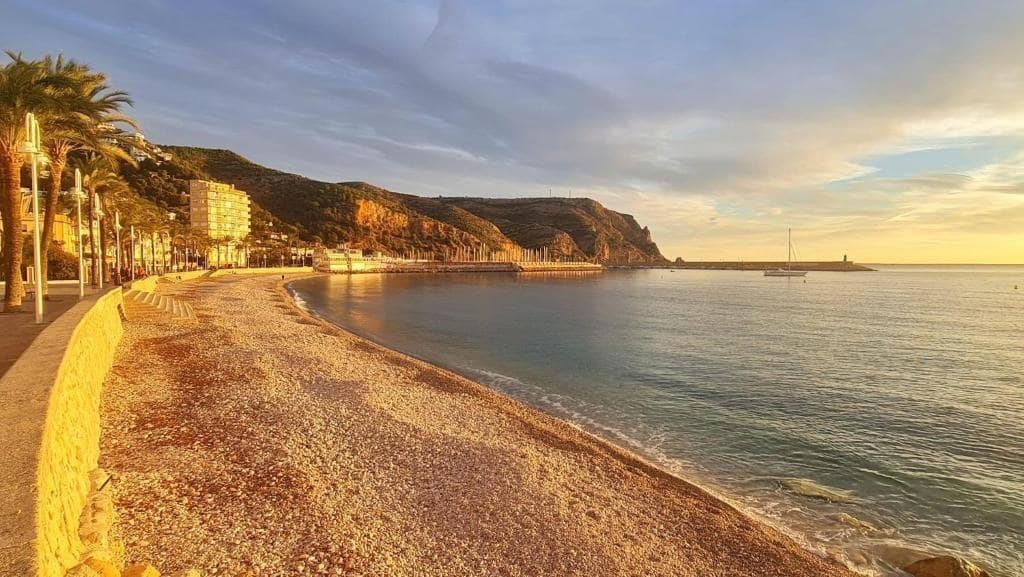 1 makuuhuone Yksiö vuokrattavana paikassa Javea / Xabia mukana uima-altaan - 950 € (Ref: 9379238)