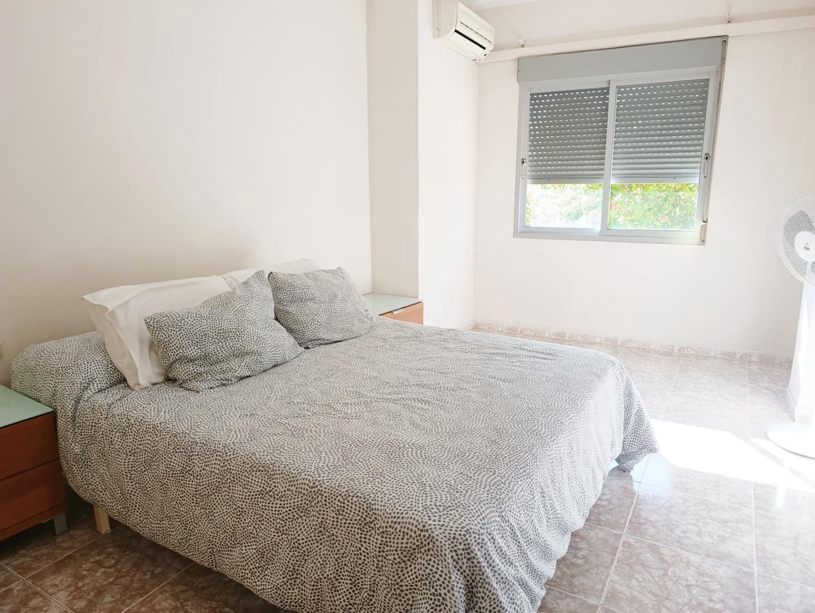 Appartement de 2 chambres à louer à Ondara - 800 € (Ref: 9393313)