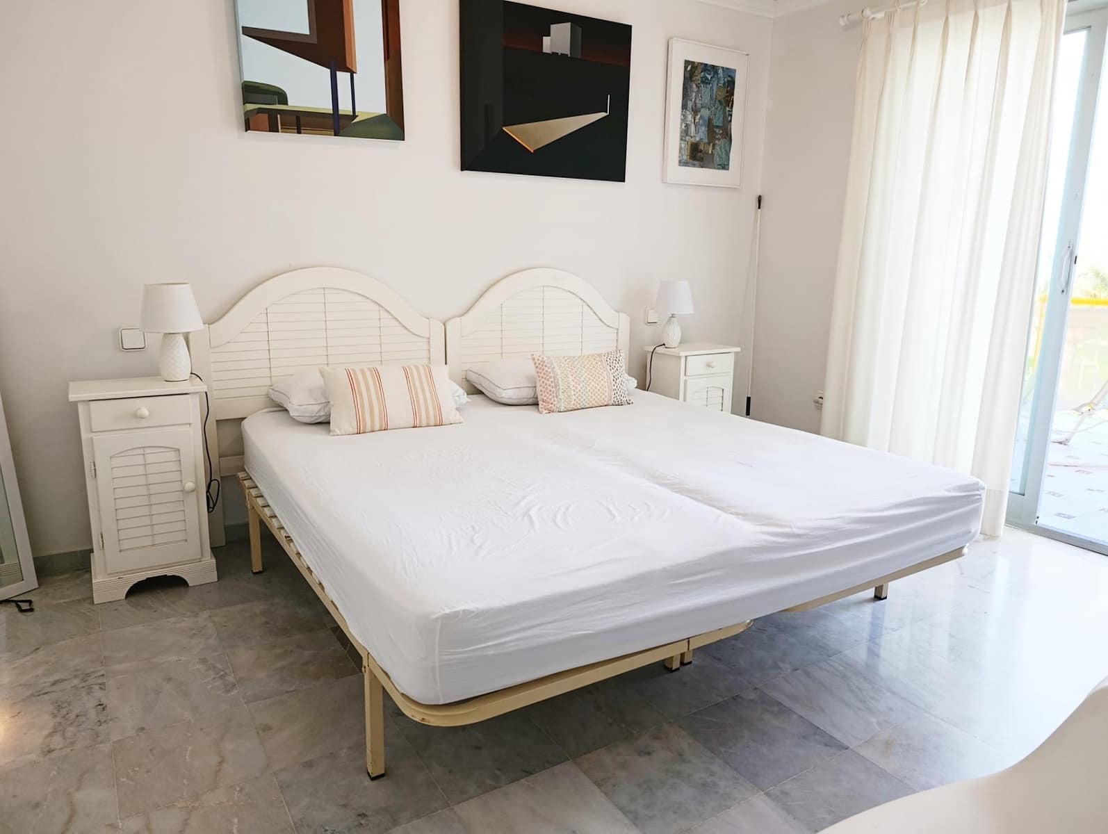 3 soveværelse Lejlighed til leje i Denia med swimmingpool - € 950 (Ref: 9396185)