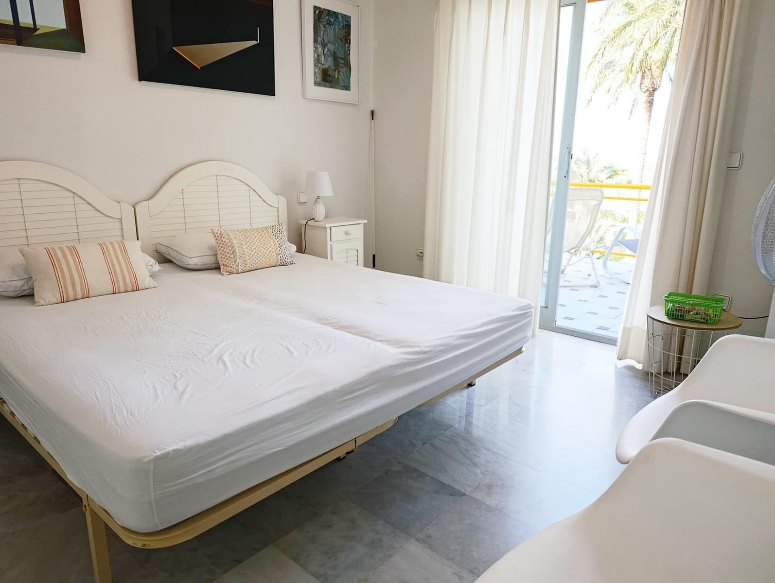 3 soveværelse Lejlighed til leje i Denia med swimmingpool - € 950 (Ref: 9396185)