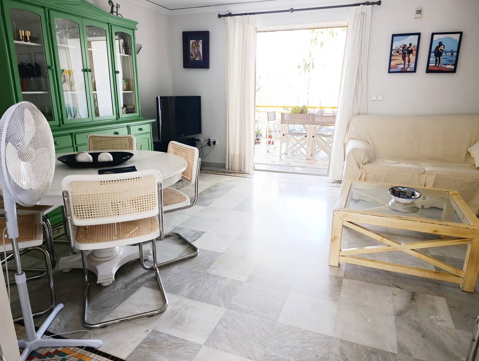 Appartement de 3 chambres à louer à Denia avec piscine garage - 1 000 € (Ref: 9396185)