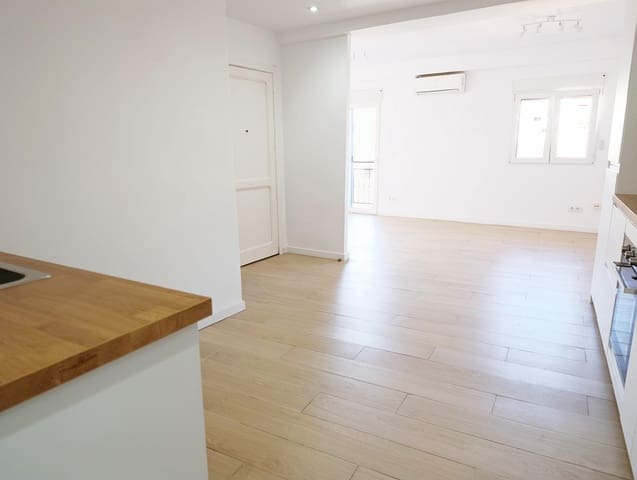 3 soveværelse Penthouse til leje i Centro Urbano, Dénia - € 1.150 (Ref: 9398639)