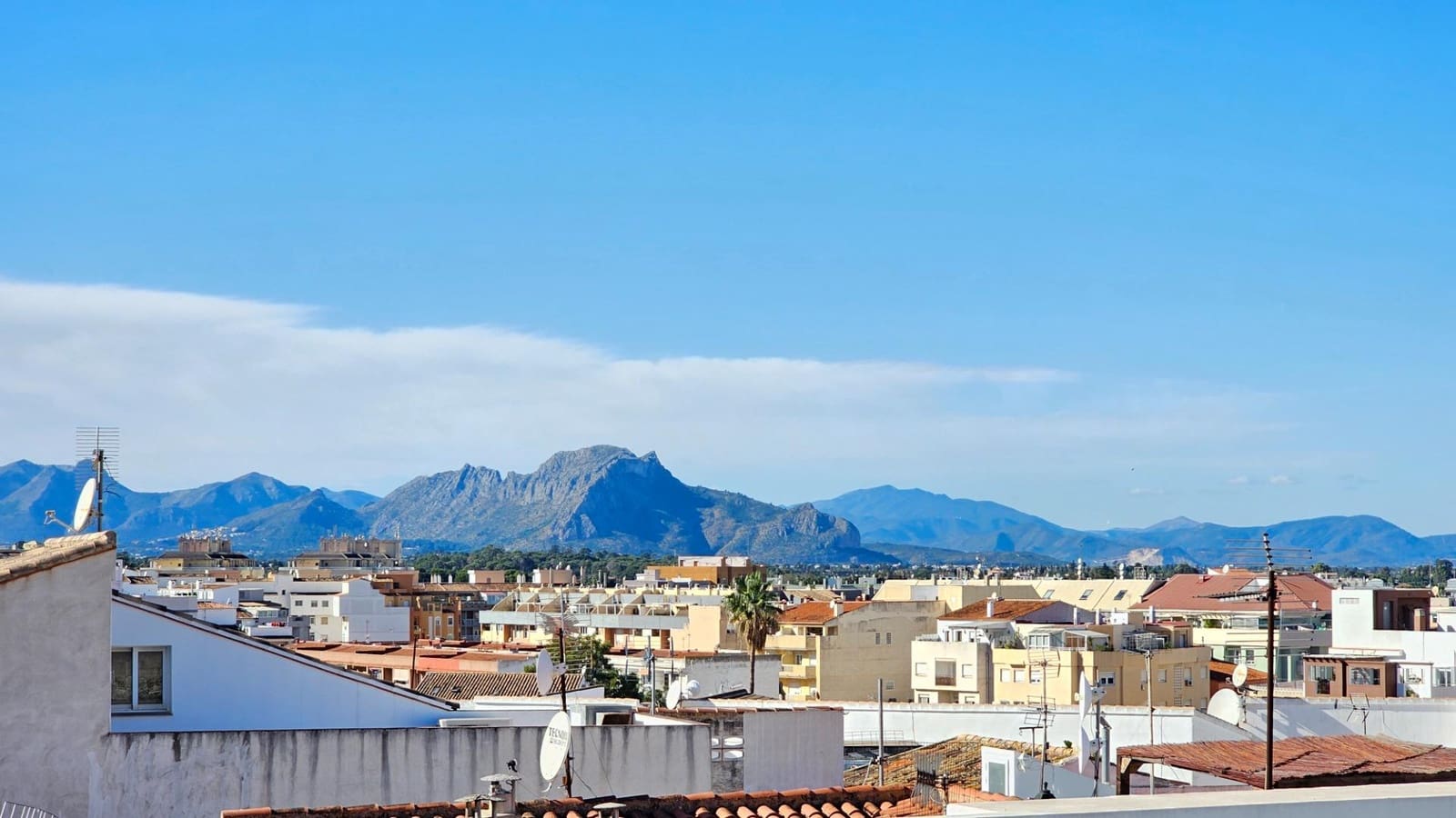 5 camera da letto Casa in vendita in Denia - 280.000 € (Rif: 9406572)