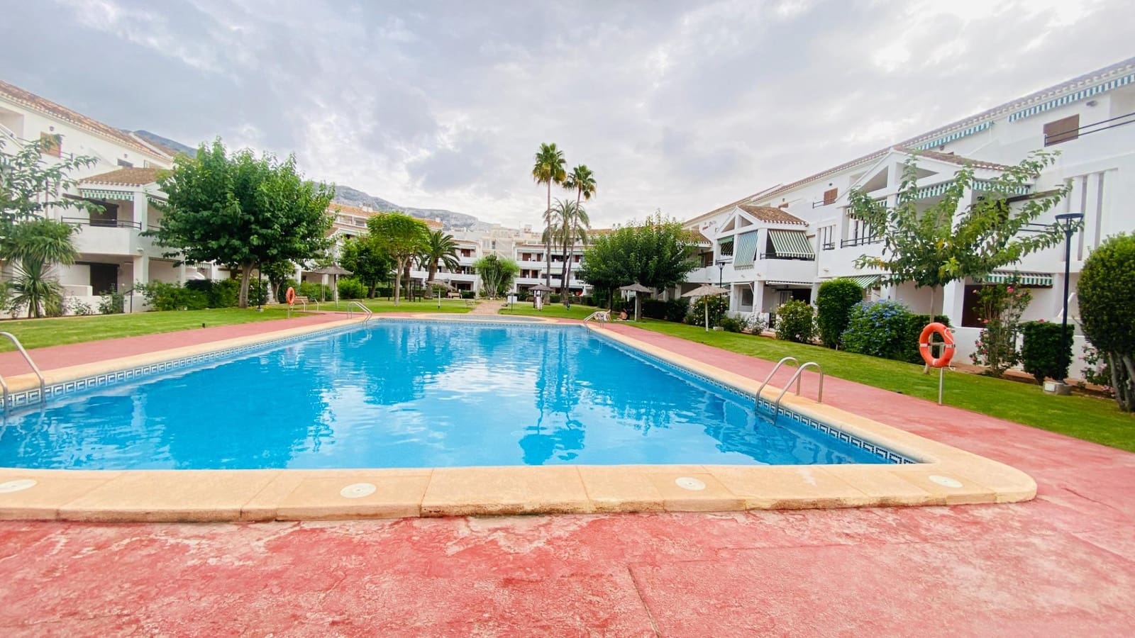 2 makuuhuone Huoneisto myytävänä paikassa Denia mukana uima-altaan - 270 000 € (Ref: 9411172)