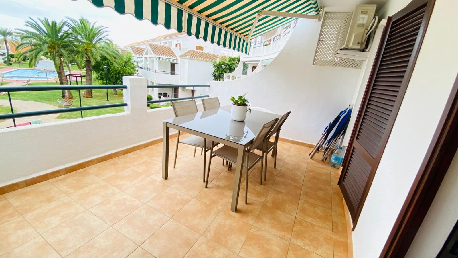 2 soverom Leilighet til salgs i Denia med svømmebasseng - € 270 000 (Ref: 9411172)