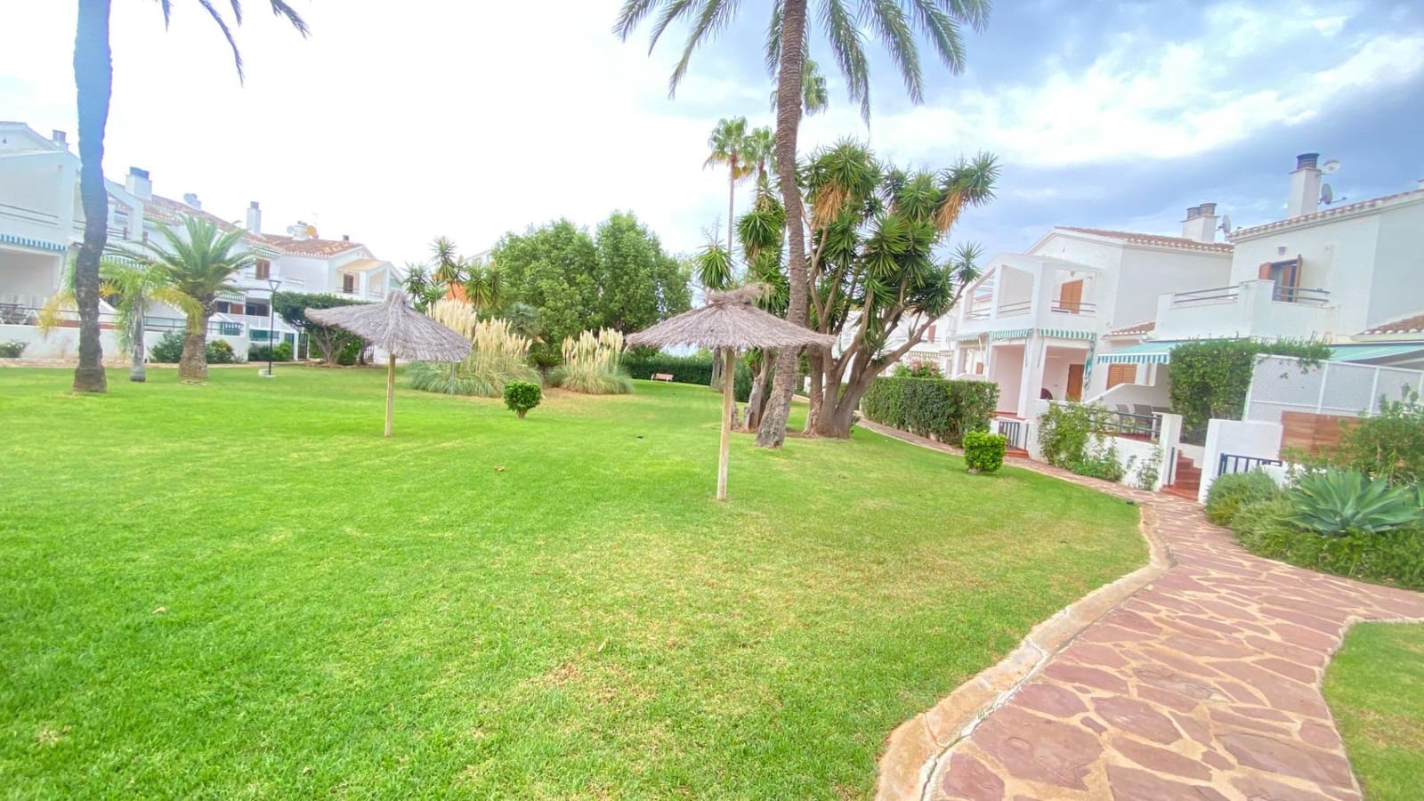 2 soverom Leilighet til salgs i Denia med svømmebasseng - € 270 000 (Ref: 9411172)