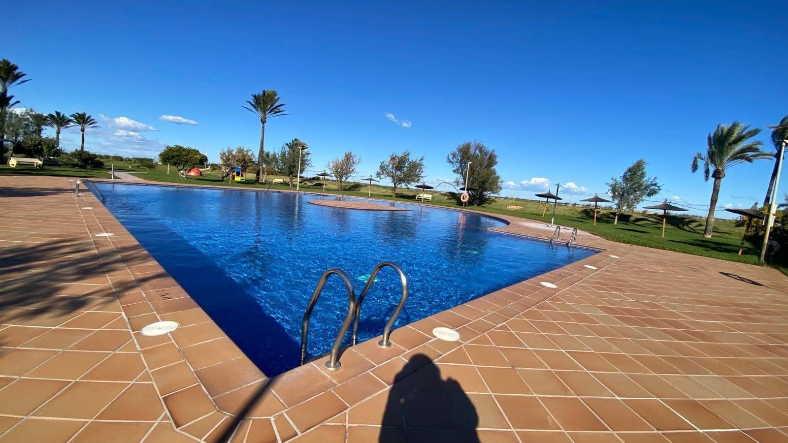 Apartamento de 2 habitaciones en Dénia en venta con piscina - 367.000 € (Ref: 9411173)