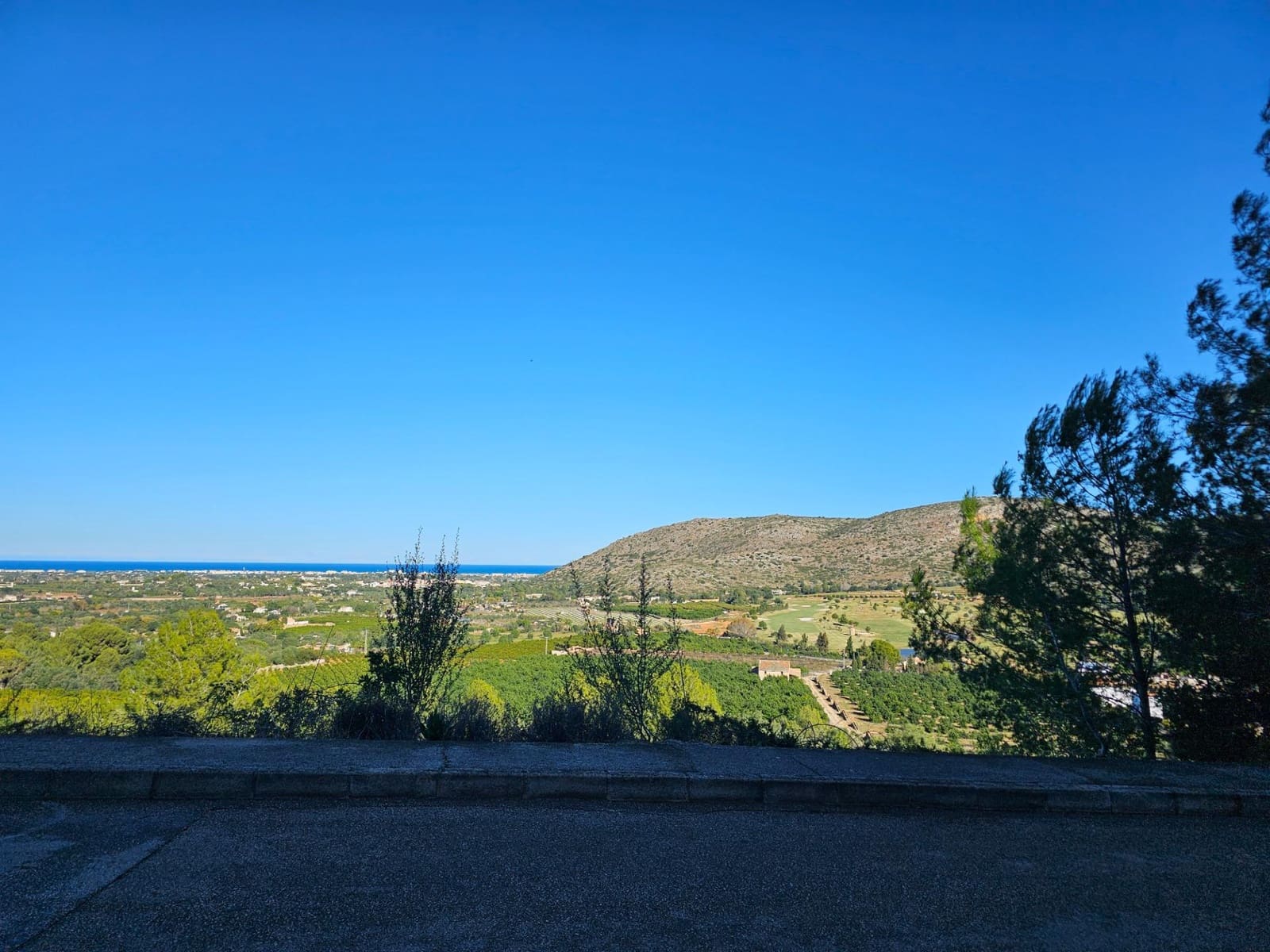 5 Zimmer Villa zu verkaufen in La Sella mit Pool Garage - 1.499.000 € (Ref: 9417976)