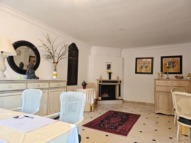 5 quarto Moradia para venda em La Sella com piscina garagem - 1 499 000 € (Ref: 9417976)