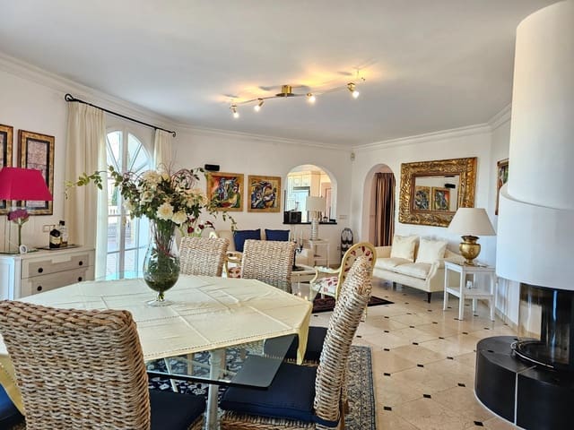 5 quarto Moradia para venda em La Sella com piscina garagem - 1 499 000 € (Ref: 9417976)