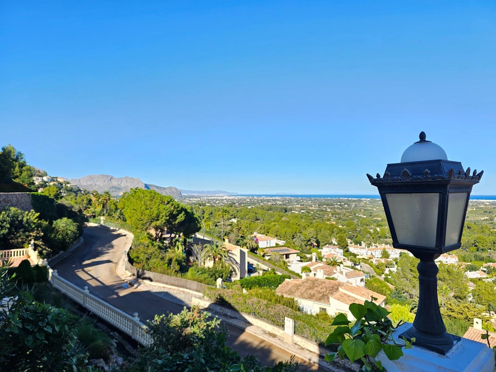 5 slaapkamer Villa te koop in La Sella met zwembad garage - € 1.499.000 (Ref: 9417976)