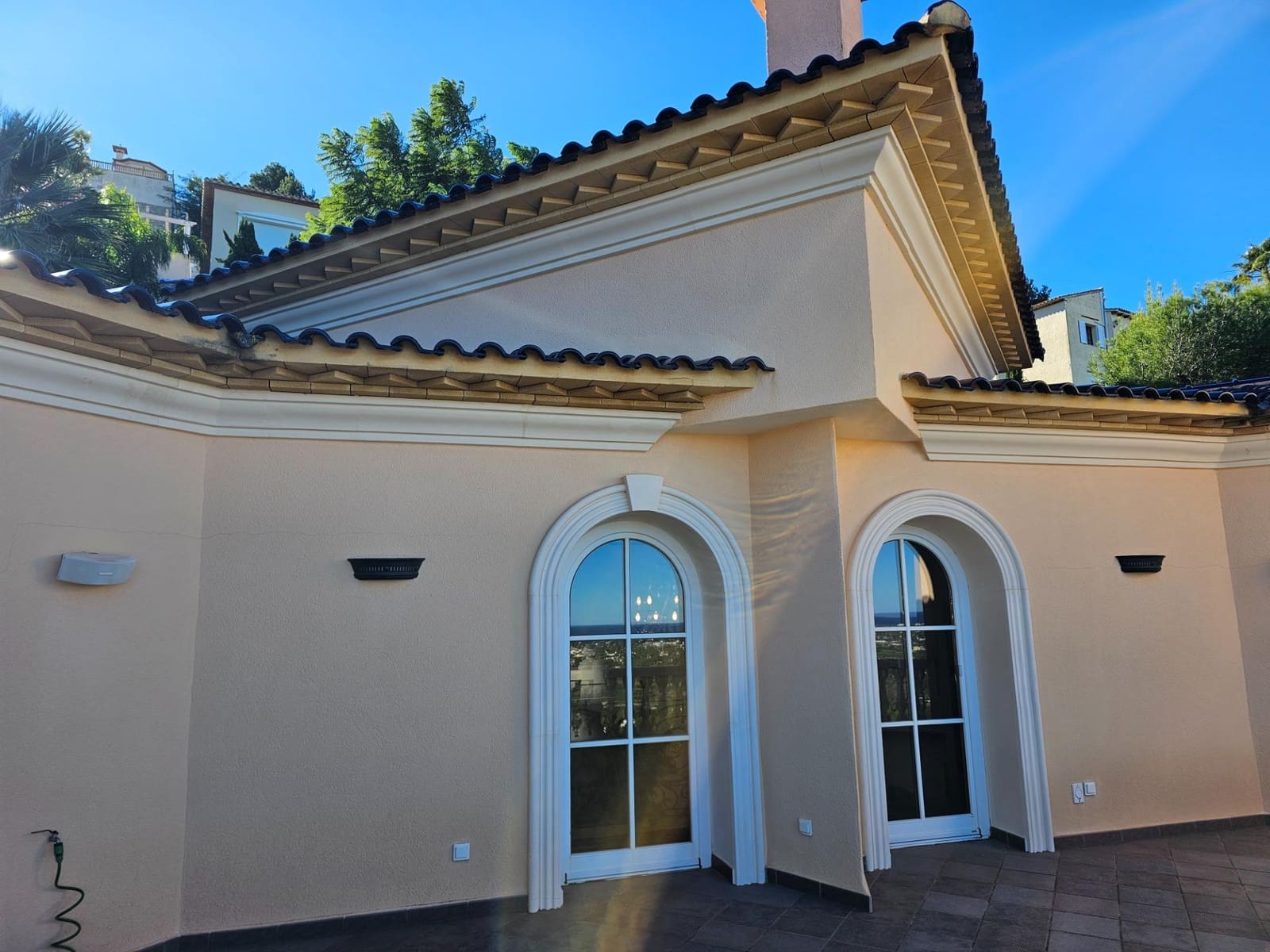 5 bedroom Villa for sale in La Sella with pool garage - € 1,499,000 (Ref: 9417976)