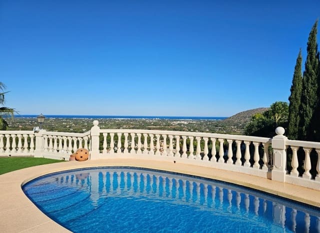 5 soverom Villa til salgs i La Sella med svømmebasseng garasje - € 1 499 000 (Ref: 9417976)