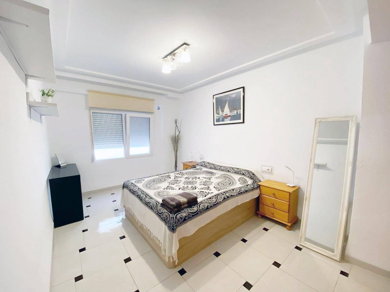 3 bedroom Flat for sale in Denia - € 186,000 (Ref: 9422277)