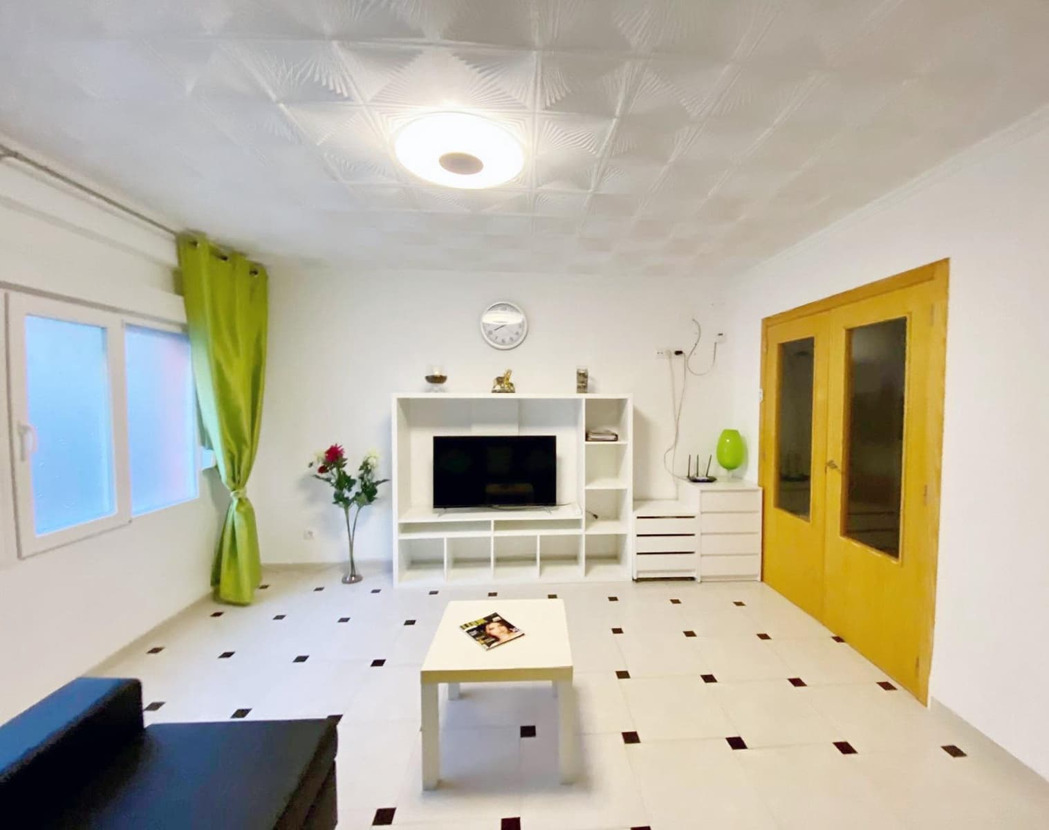 3 bedroom Flat for sale in Denia - € 186,000 (Ref: 9422277)