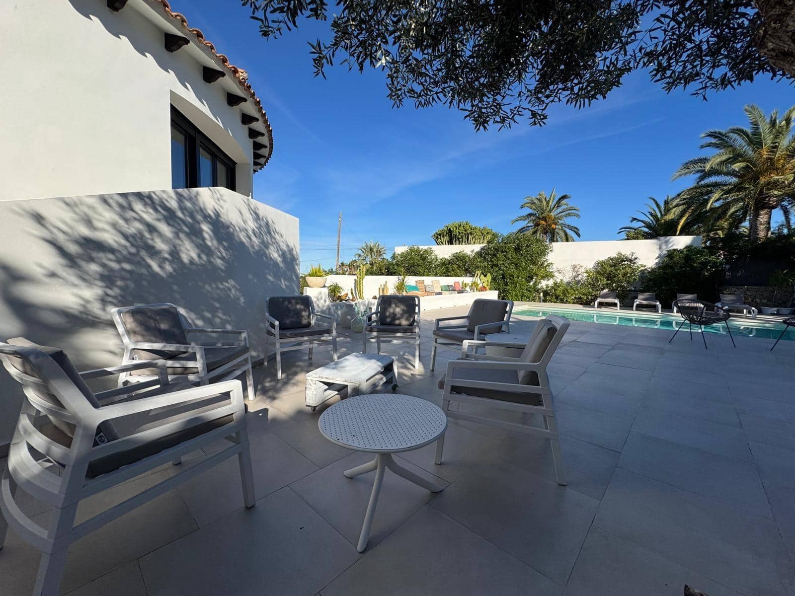 2 Zimmer Villa zu verkaufen in Denia mit Pool Garage - 749.000 € (Ref: 9422278)