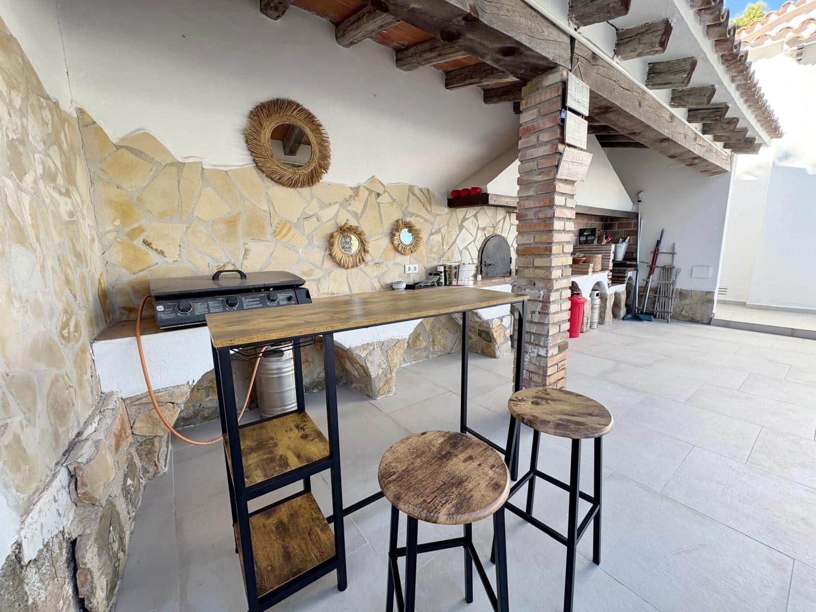 2 sovrum Villa till salu i Denia med pool garage - 749 000 € (Ref: 9422278)