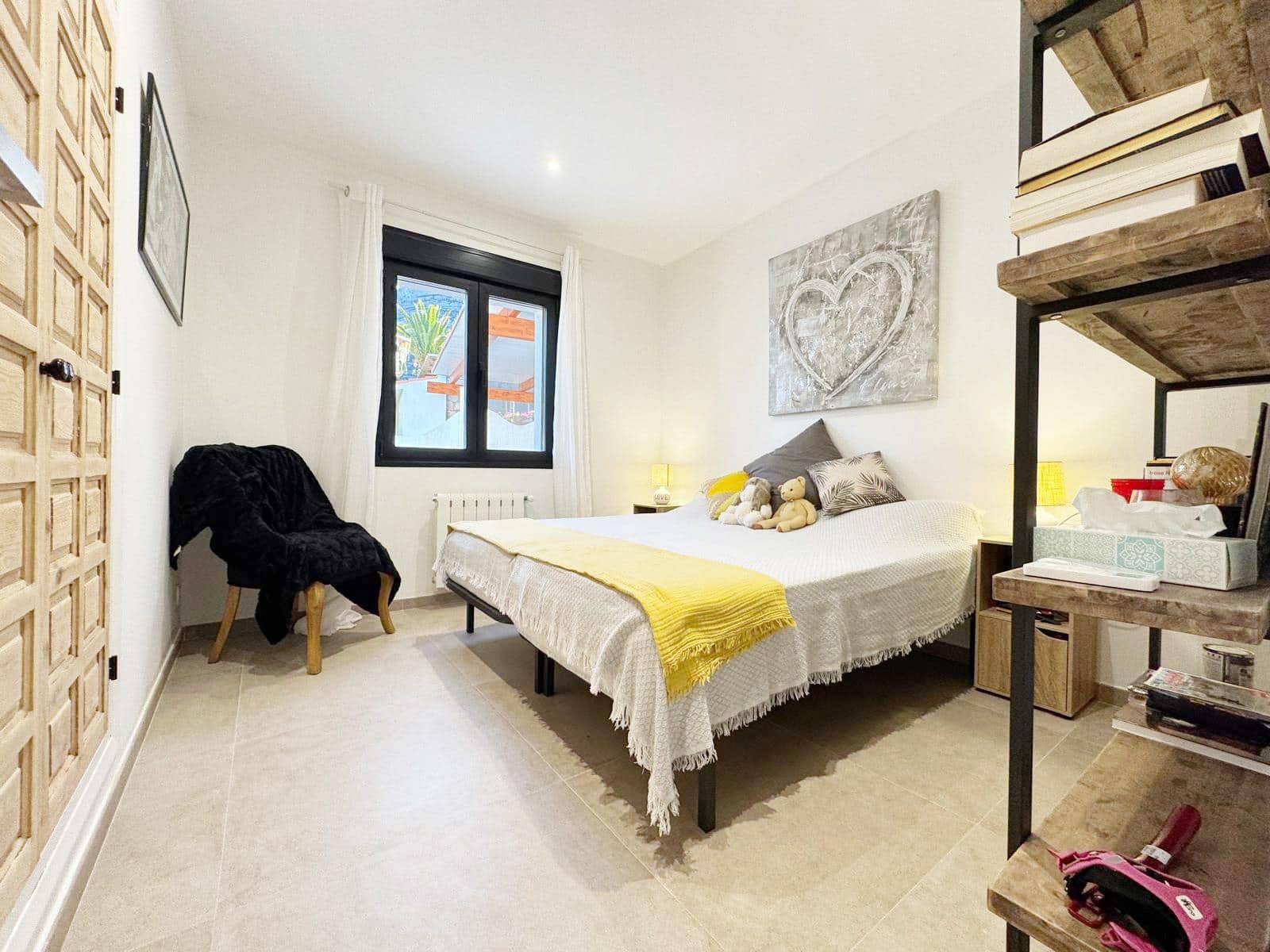 2 bedroom Villa for sale in Denia with pool garage - € 749,000 (Ref: 9422278)