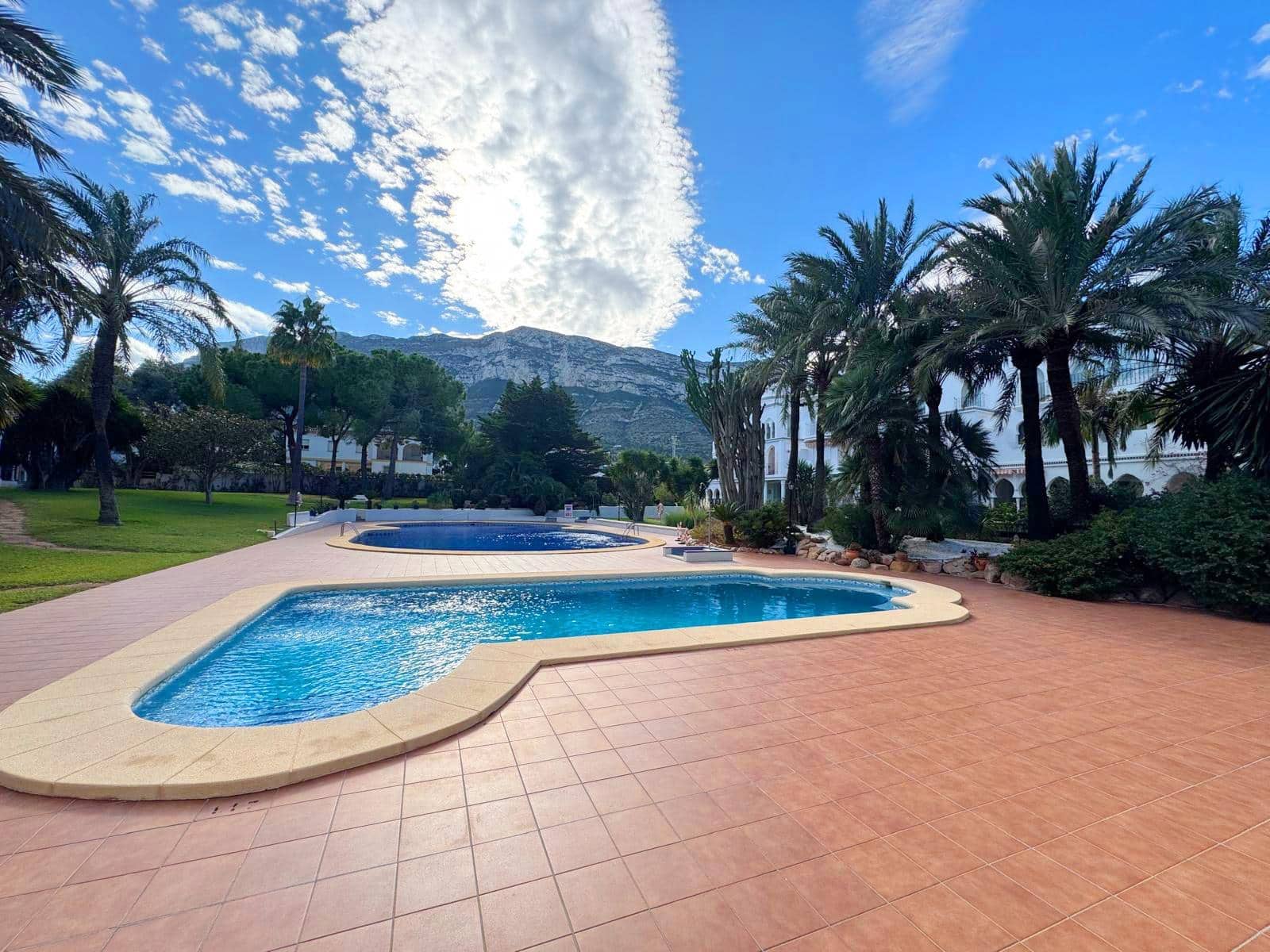 2 soveværelse Lejlighed til salg i Denia med swimmingpool - € 320.000 (Ref: 9431002)