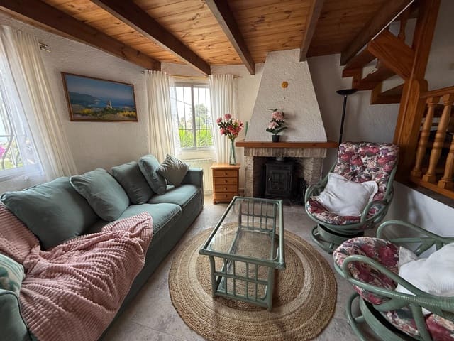 3 makuuhuone Huvila myytävänä paikassa La Pedrera - Vessanes, Dénia mukana uima-altaan 
autotalli - 485 000 € (Ref: 9431003)