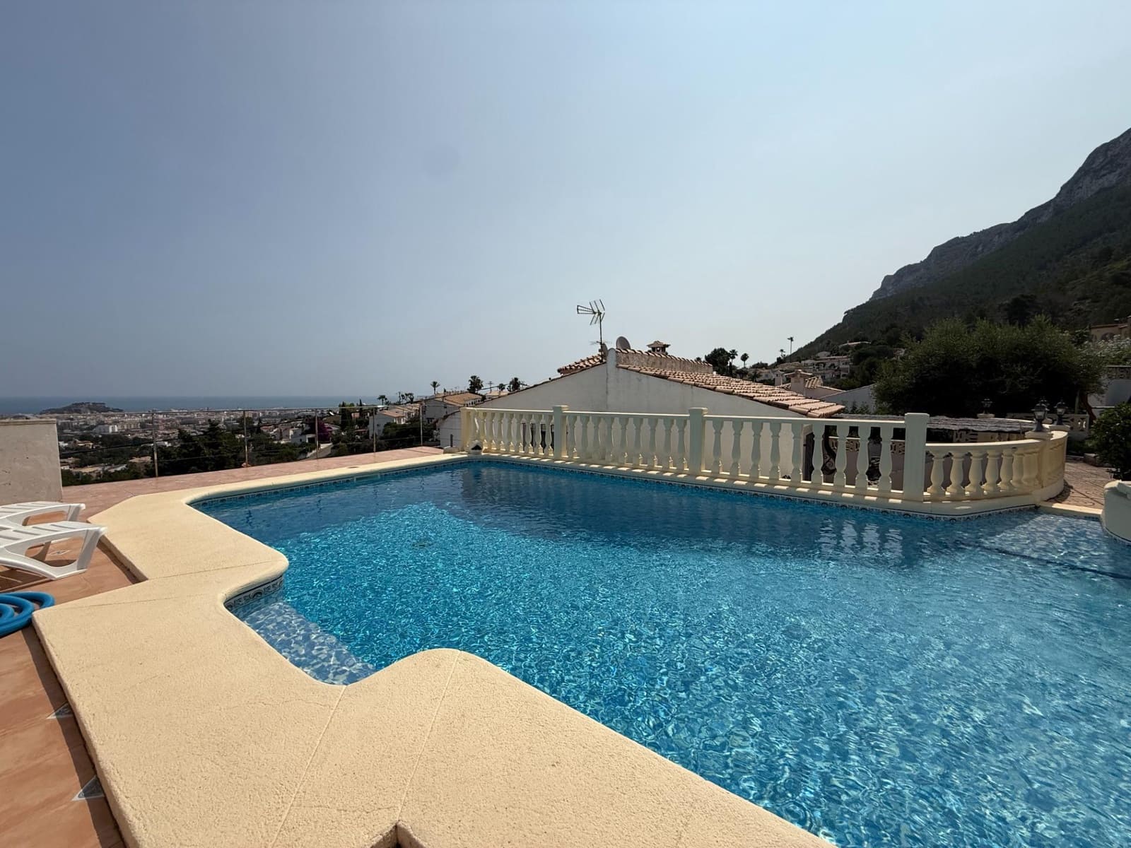 3 slaapkamer Villa te koop in Denia met zwembad garage - € 485.000 (Ref: 9431003)