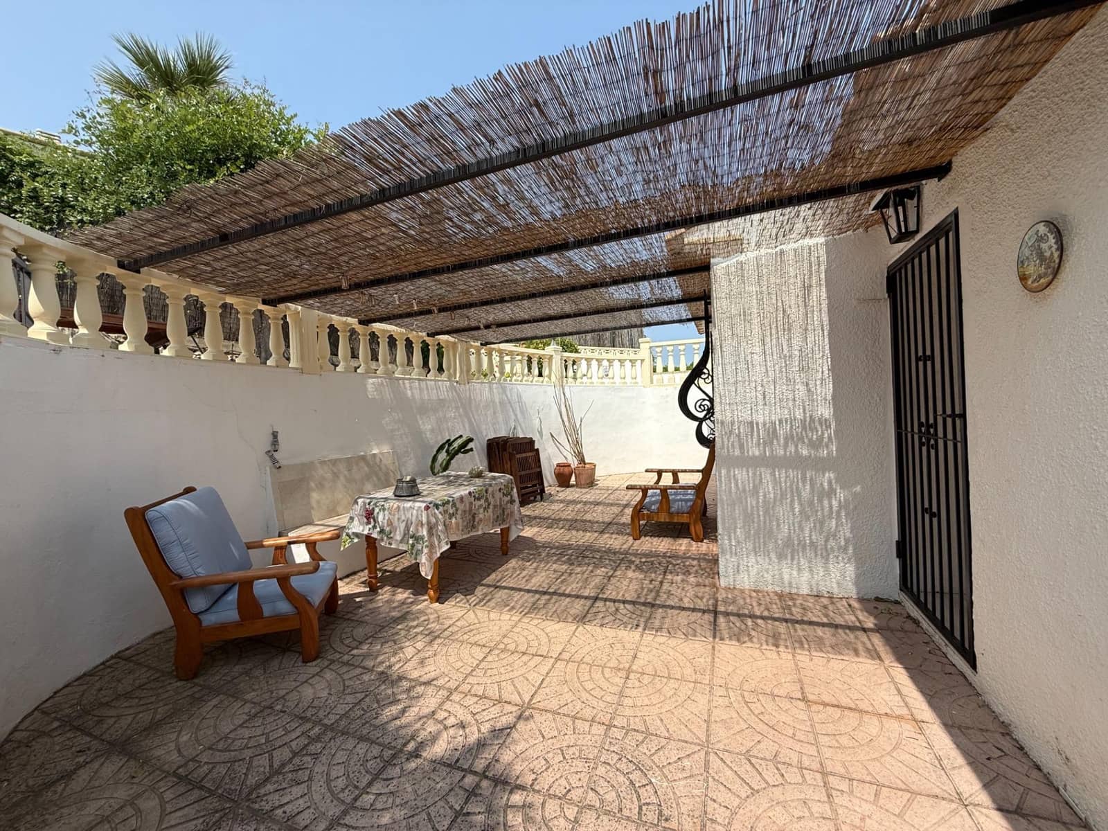 3 sypialnia Willa na sprzedaż w Denia z basenem garażem - 485 000 € (Ref: 9431003)