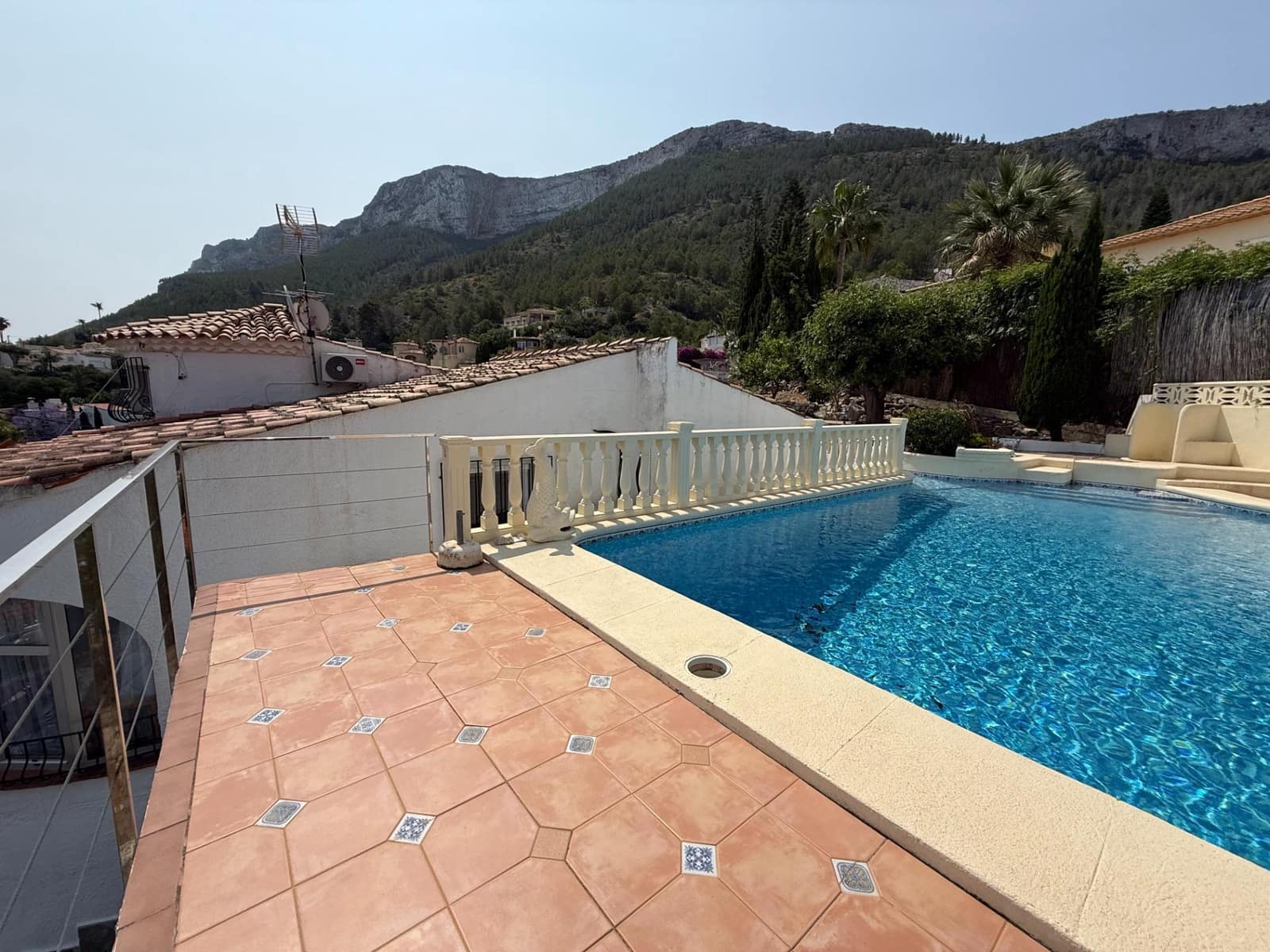 3 bedroom Villa for sale in Denia with pool garage - € 485,000 (Ref: 9431003)