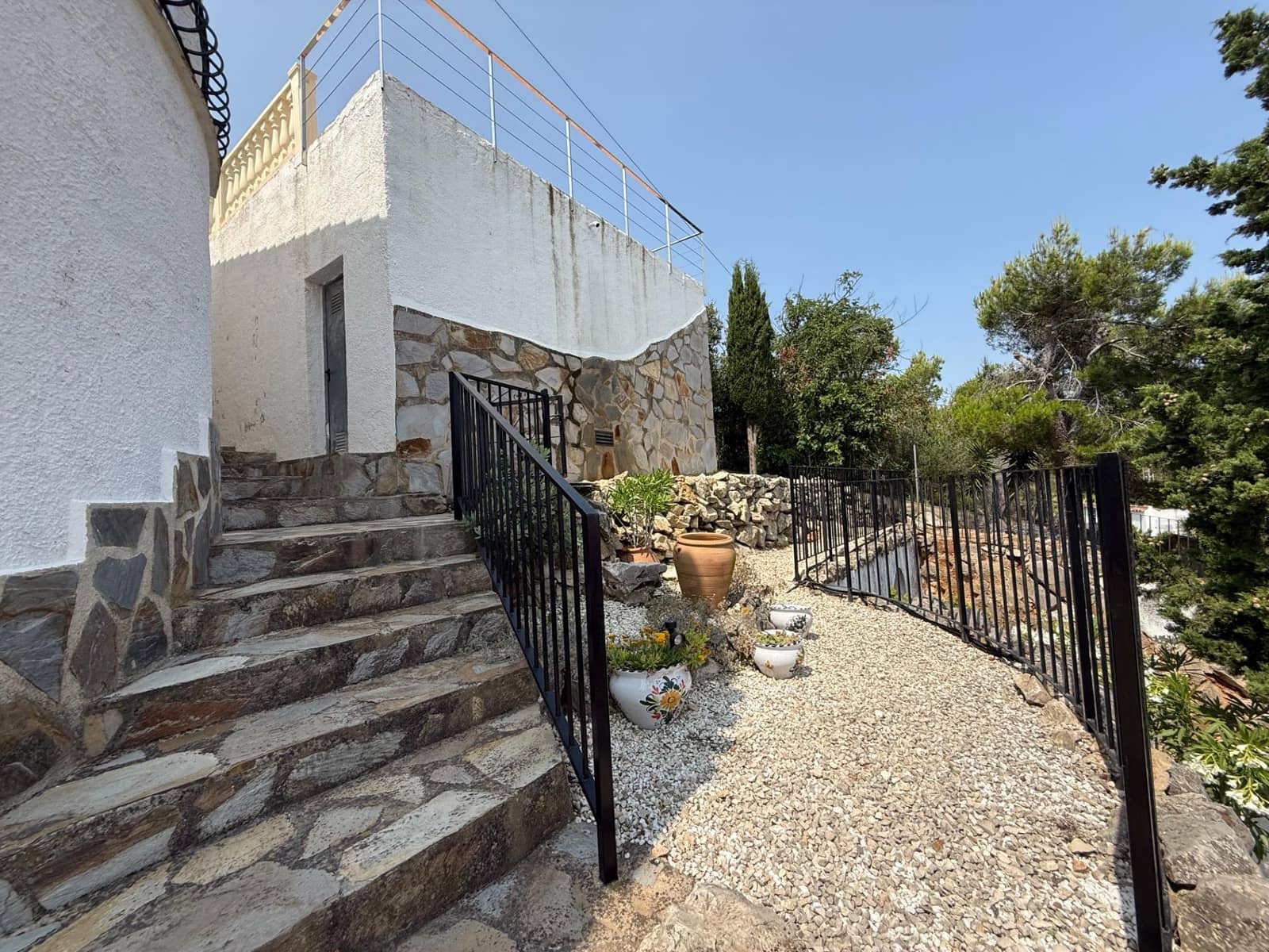 3 bedroom Villa for sale in Denia with pool garage - € 485,000 (Ref: 9431003)