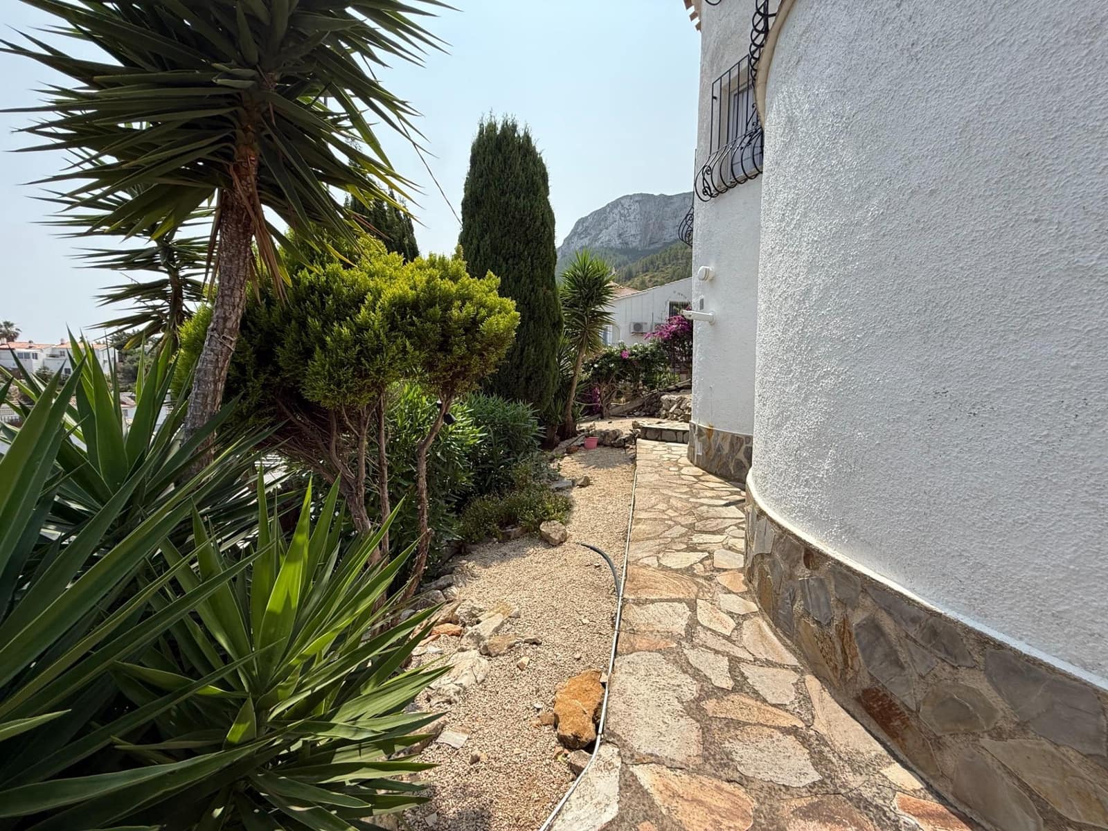 3 bedroom Villa for sale in Denia with pool garage - € 485,000 (Ref: 9431003)