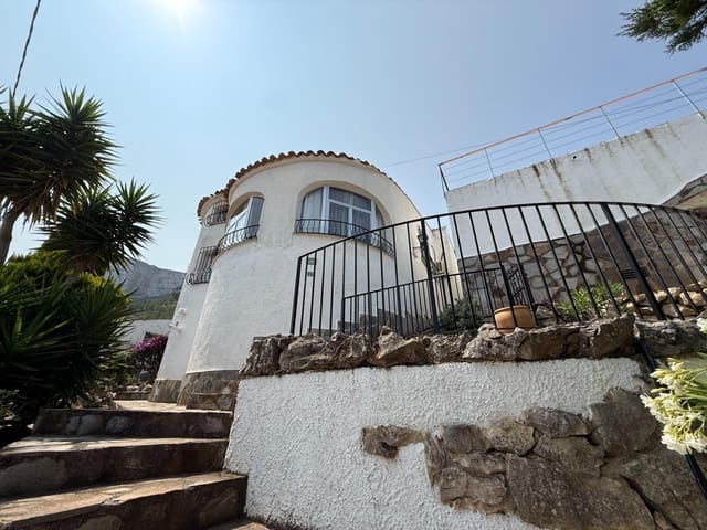 3 soverom Villa til salgs i La Pedrera - Vessanes, Dénia med svømmebasseng garasje - € 485 000 (Ref: 9431003)