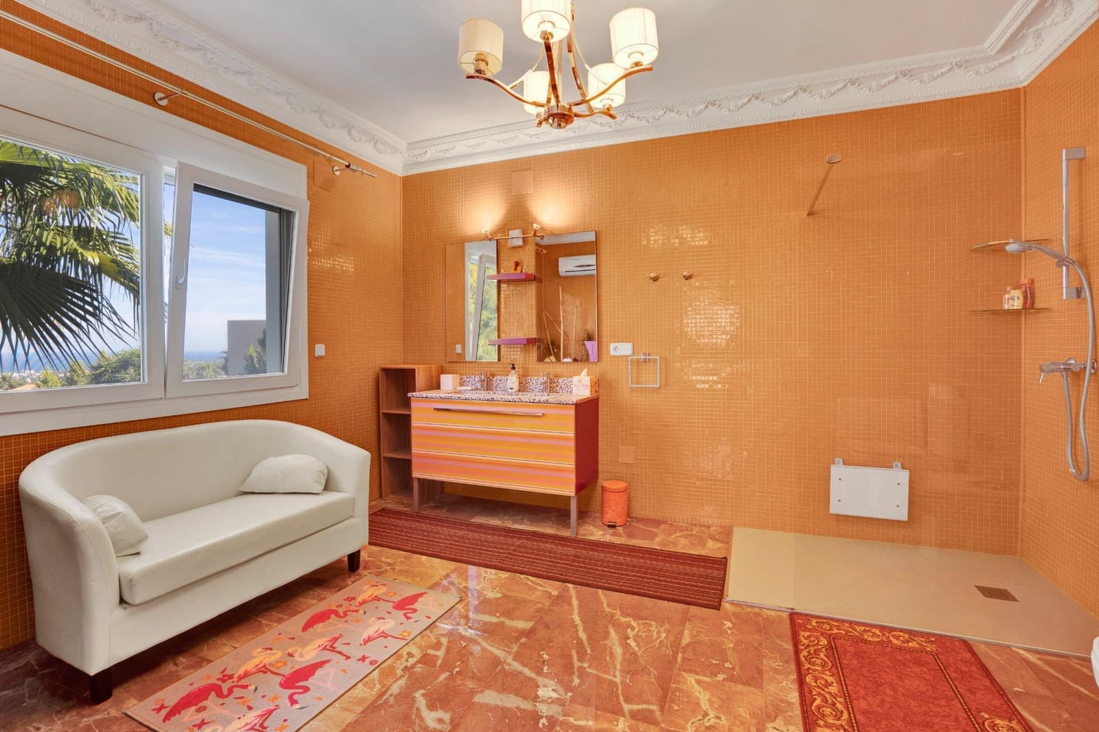 6 bedroom Villa for sale in Denia with pool garage - € 1,290,000 (Ref: 9431005)