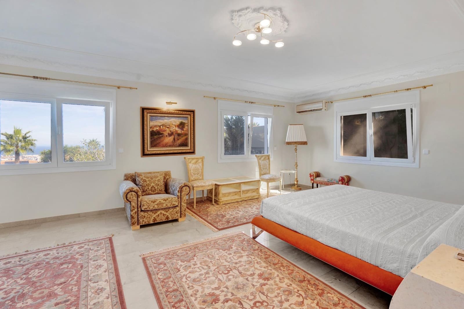 6 quarto Moradia para venda em Denia com piscina garagem - 1 290 000 € (Ref: 9431005)