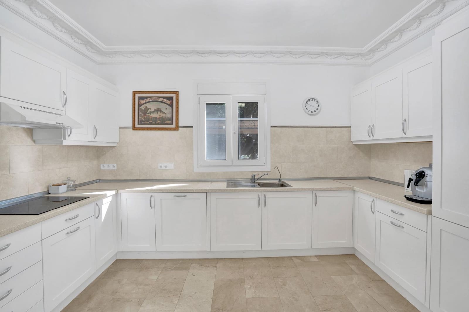 6 bedroom Villa for sale in Denia with pool garage - € 1,290,000 (Ref: 9431005)