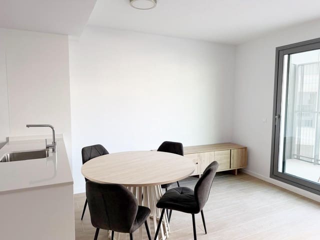 2 makuuhuone Huoneisto vuokrattavana paikassa El Puerto, Dénia mukana uima-altaan - 1 100 € (Ref: 9437569)