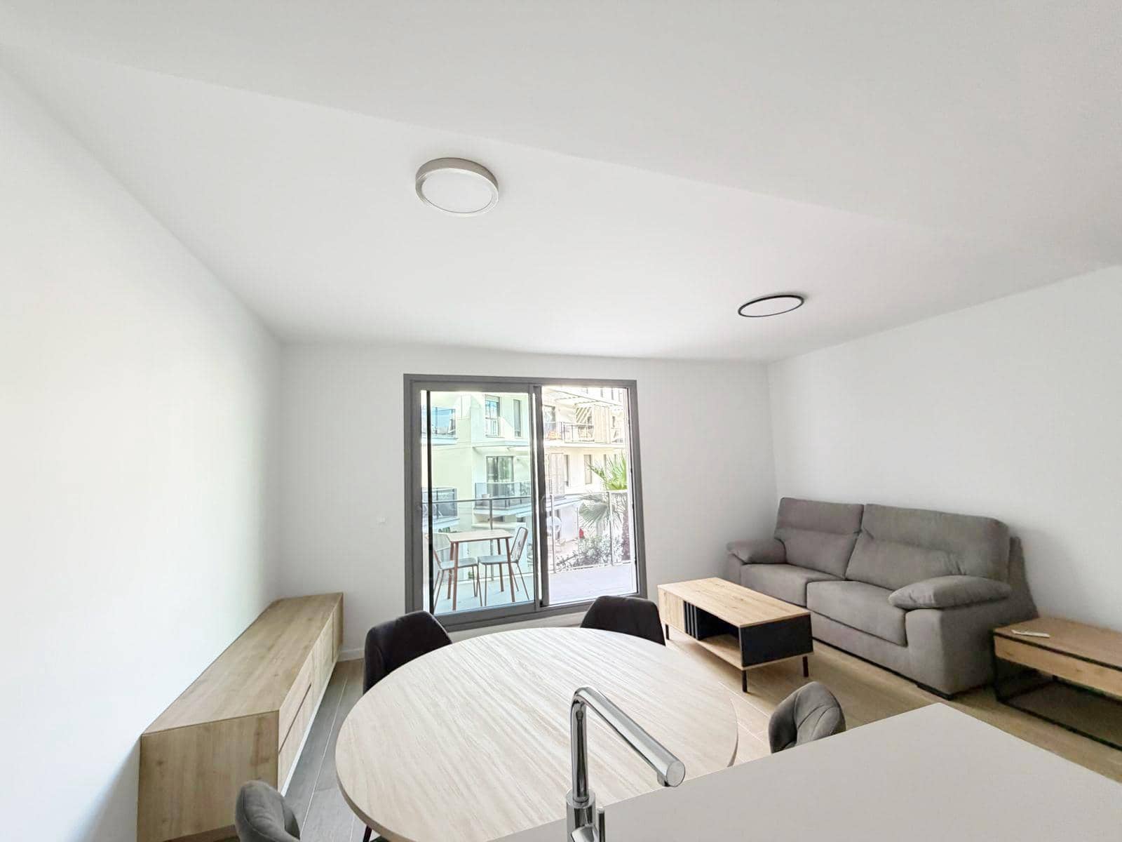 2 sovrum Lägenhet att hyra i Denia med pool - 1 100 € (Ref: 9437569)