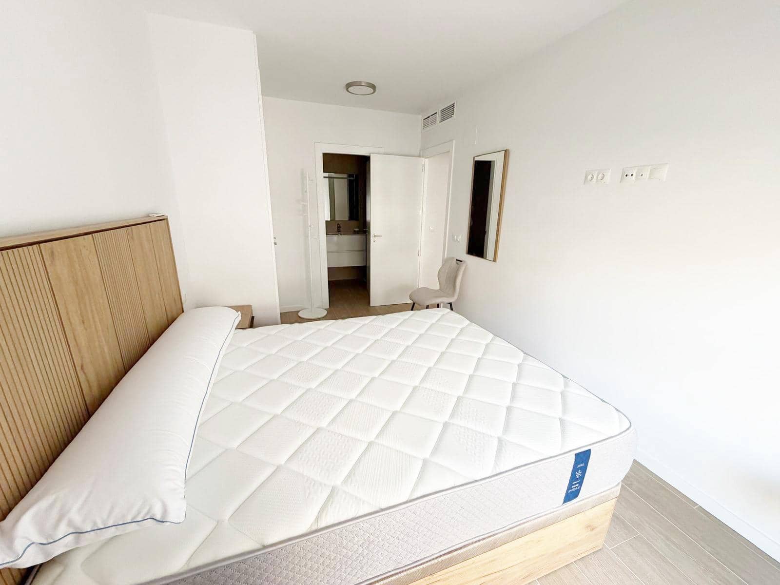 2 sovrum Lägenhet att hyra i Denia med pool - 1 100 € (Ref: 9437569)