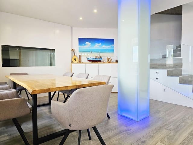 3 slaapkamer Penthouse te koop in Centro Urbano, Dénia met garage - € 699.000 (Ref: 9446598)