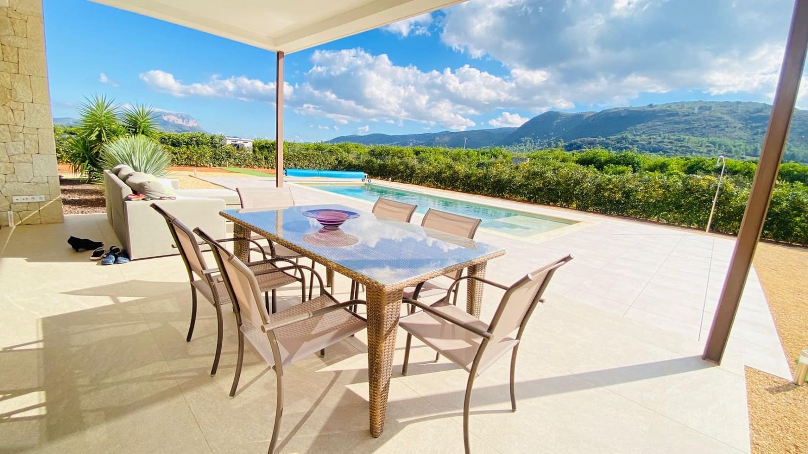 3 bedroom Villa for sale in Beniarbeig with pool garage - € 875,000 (Ref: 9450394)