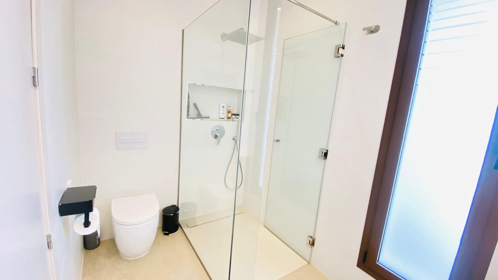 3 bedroom Villa for sale in Beniarbeig with pool garage - € 875,000 (Ref: 9450394)