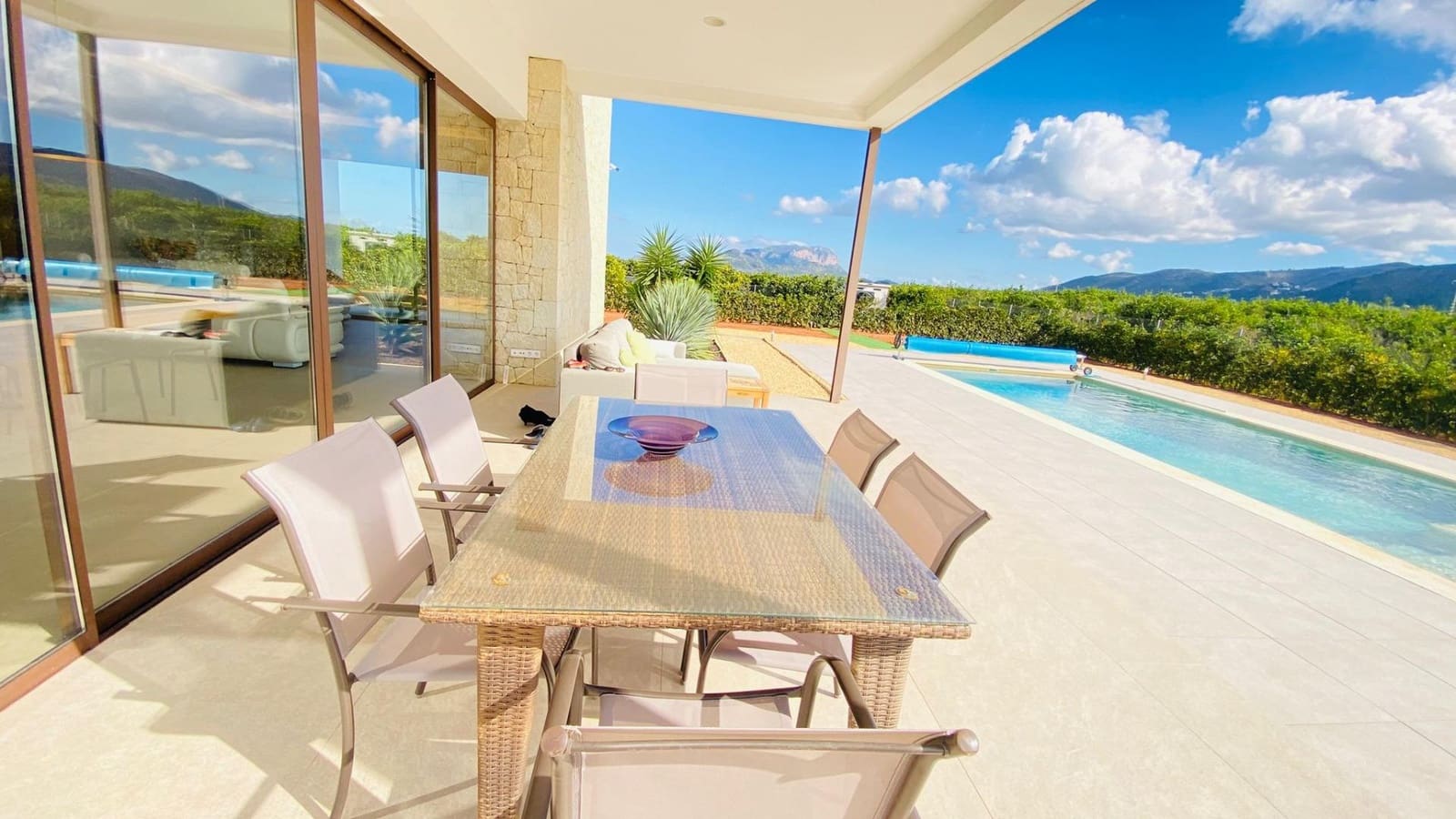 3 bedroom Villa for sale in Beniarbeig with pool garage - € 875,000 (Ref: 9450394)