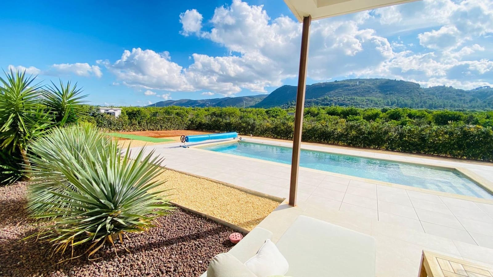 3 bedroom Villa for sale in Beniarbeig with pool garage - € 875,000 (Ref: 9450394)